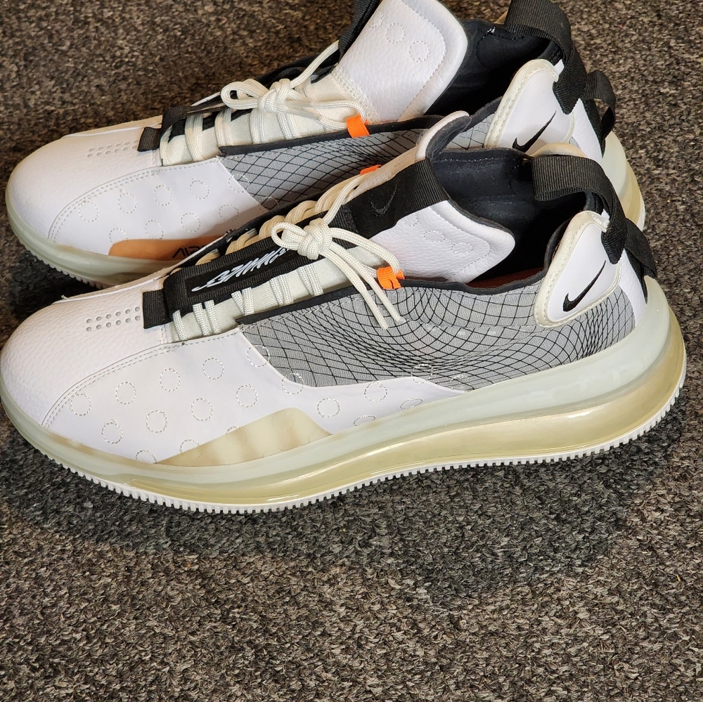 Nike Air Max 720